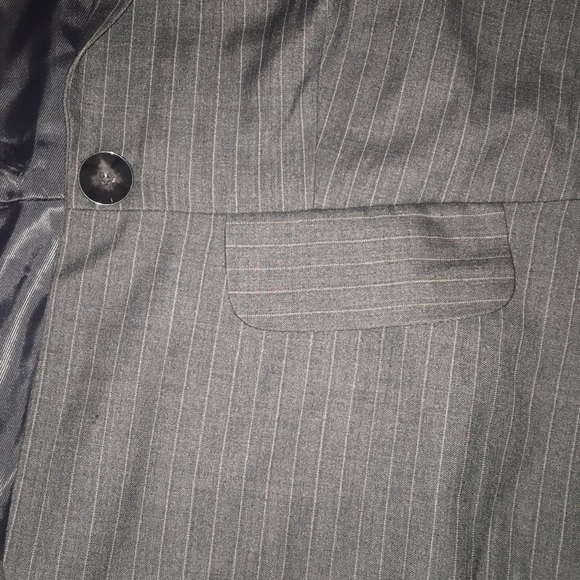 🧥⬇️ FINAL PRICE MERONA Striped blazer 🧥 - Picture 2 of 8